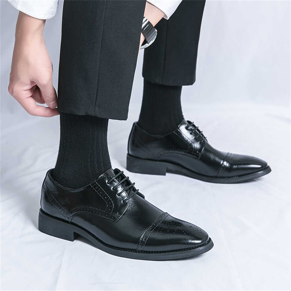حذاء الجري رقم 44 شبه رسمي للر - مراجعة Men Formal Wear With Sneakers وسعره